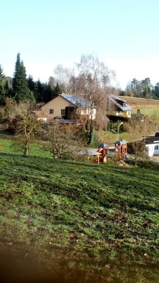 Apartment Mit Gartenblick Eckersdorf Eksteriør billede